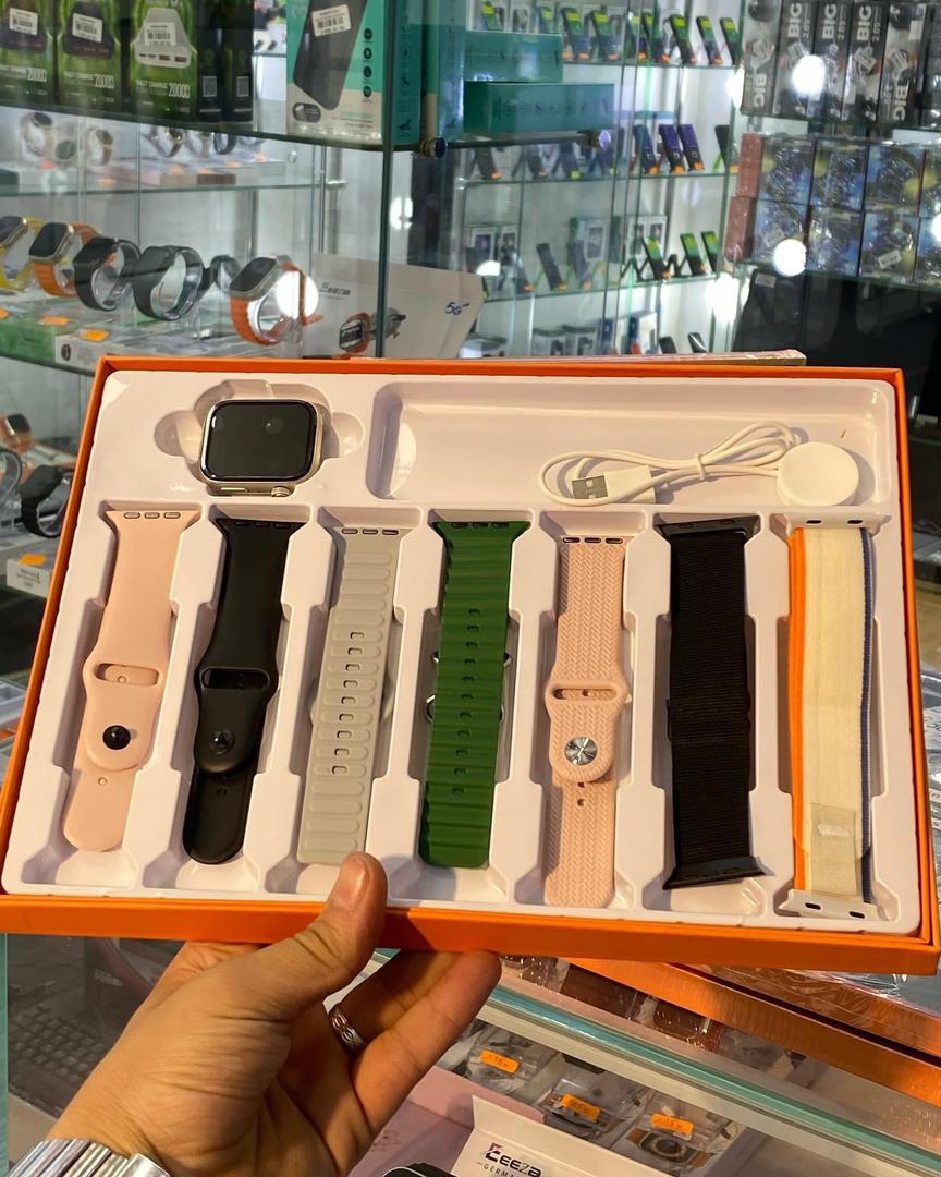 ساعة ذكية 7 في 1 + airpods M10